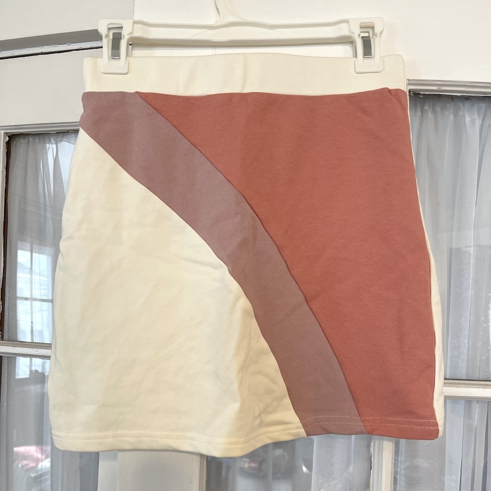 Colorblock miniskirt - NWT size M